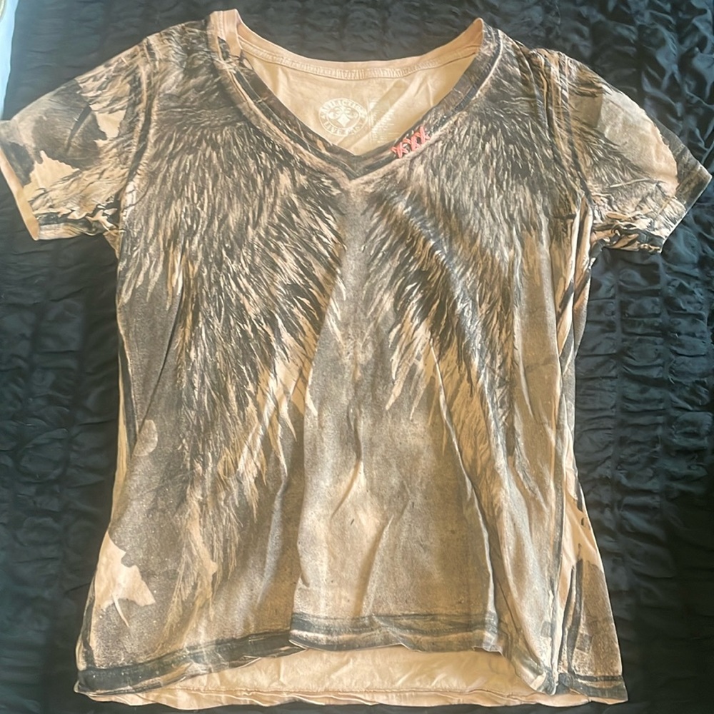Women’s Affliction v-neck T-shirt